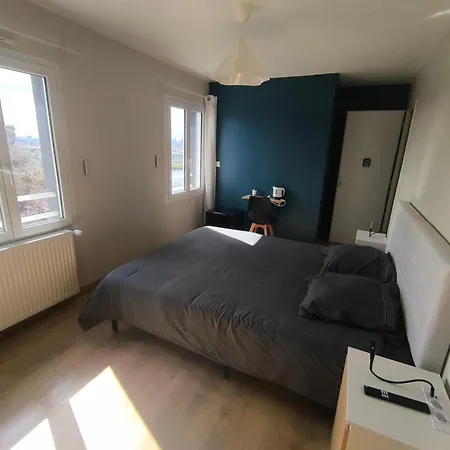 Homestay Notre Dame D'orgemont - Bleu Nuit 4